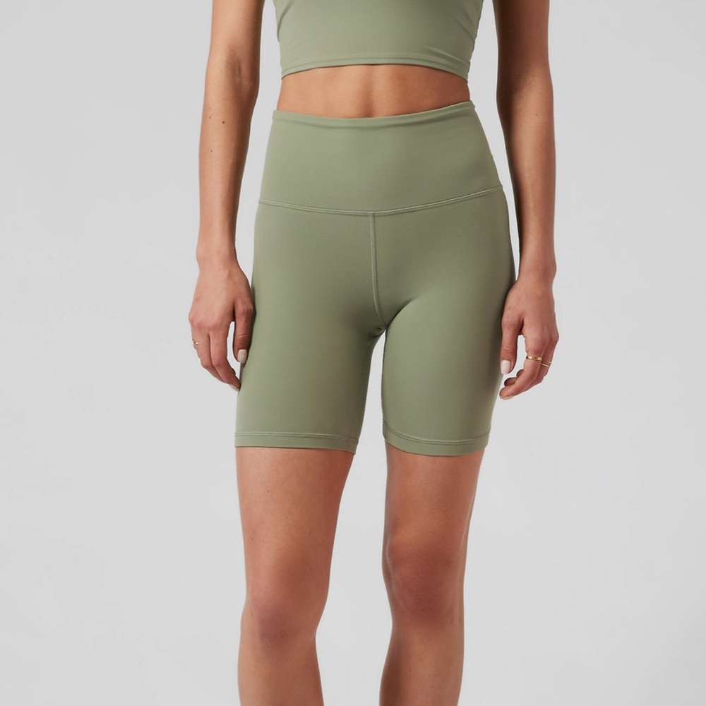 NWT ATHLETA BIKER SHORTS